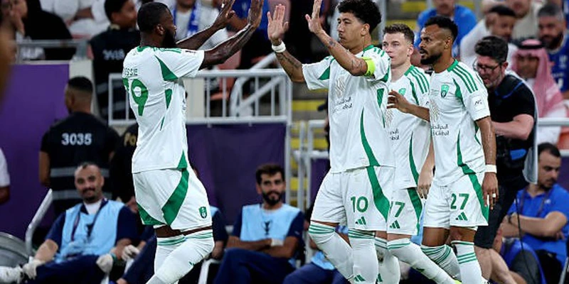 Soi kèo chi tiết cuộc đối đầu Al-Ahli Jeddah vs Al Taawoun